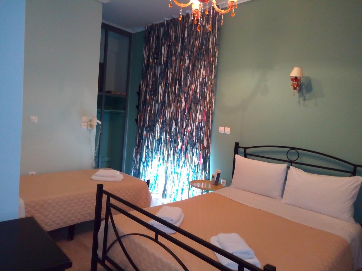 Basic Triple Room