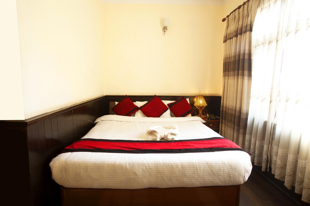Standard Double or Twin Room,665617965:JPEG