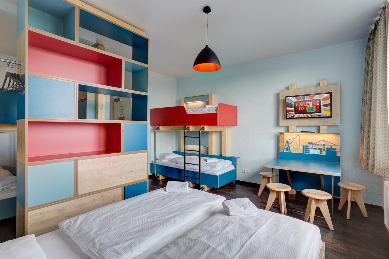 Kamer met 6 Bedden