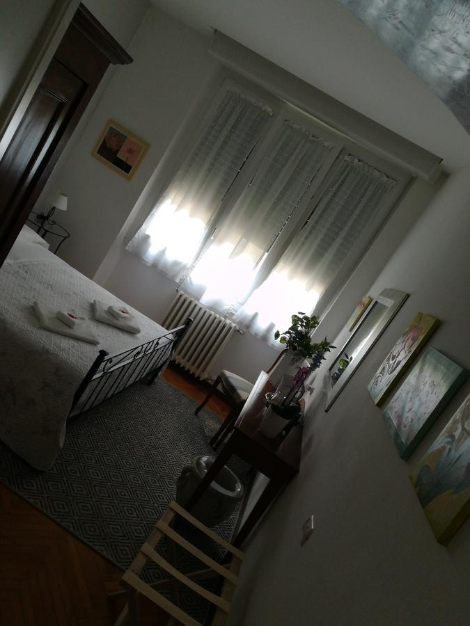 Double Room Private External Bathroom