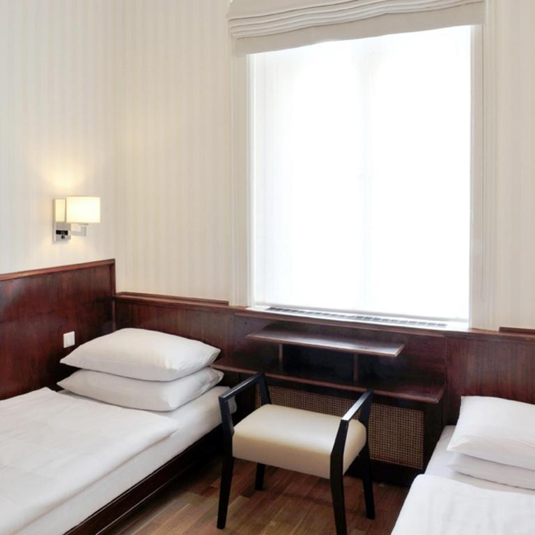 Small Twin Room