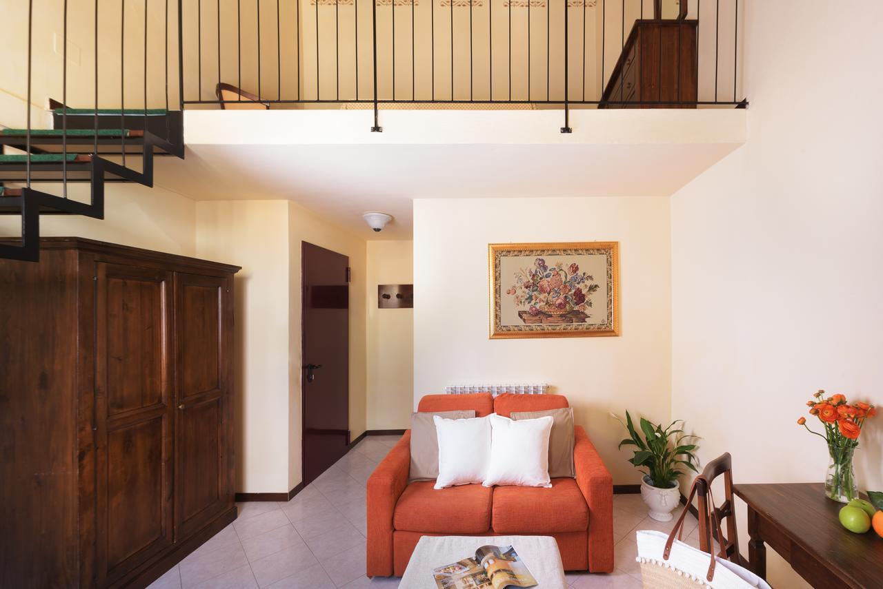 Classic Triple Room,1216368742:JPEG