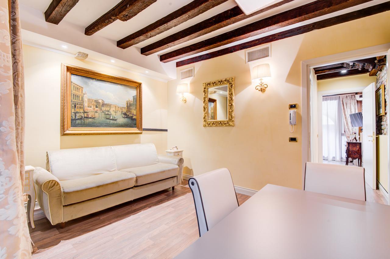 One-Bedroom Apartment Annex