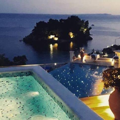 Honeymoon Suite Private Jacuzzi Sea View