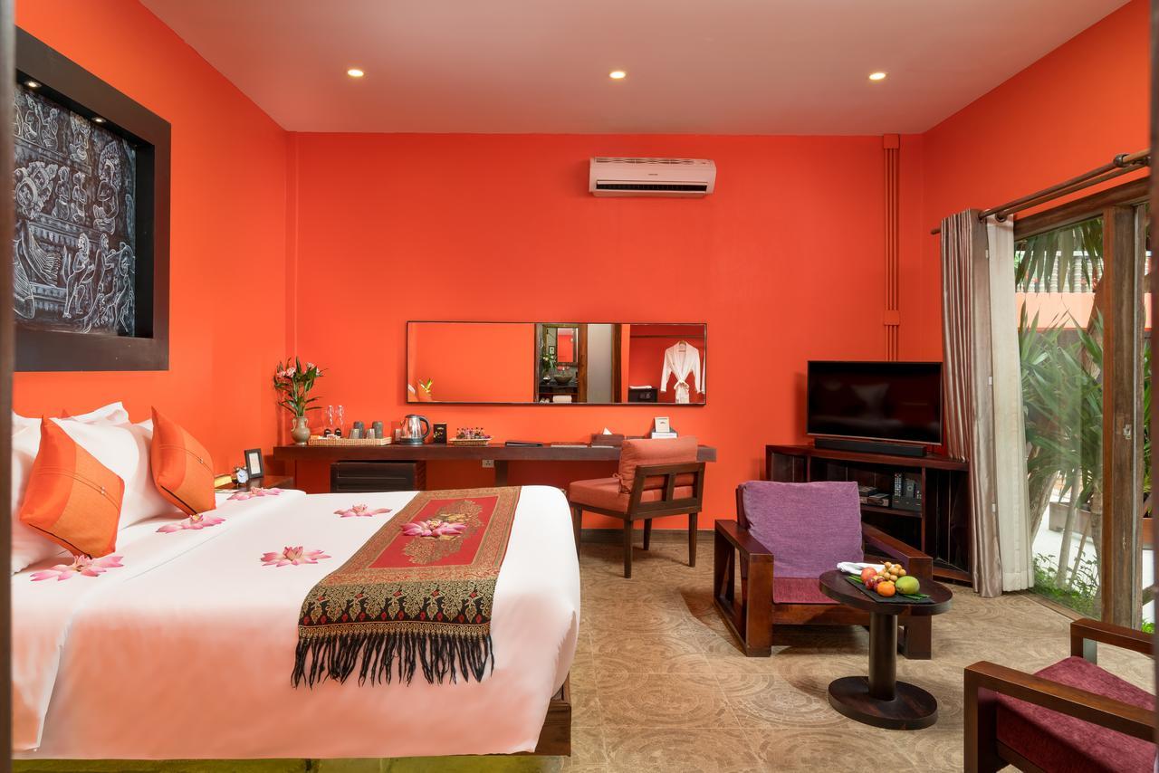 Premier Suite Pool Access USD15 Credit Spa