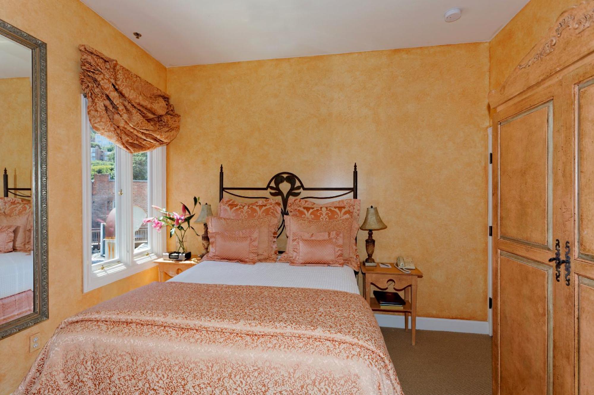 Chambre Standard Lit Queen-Size