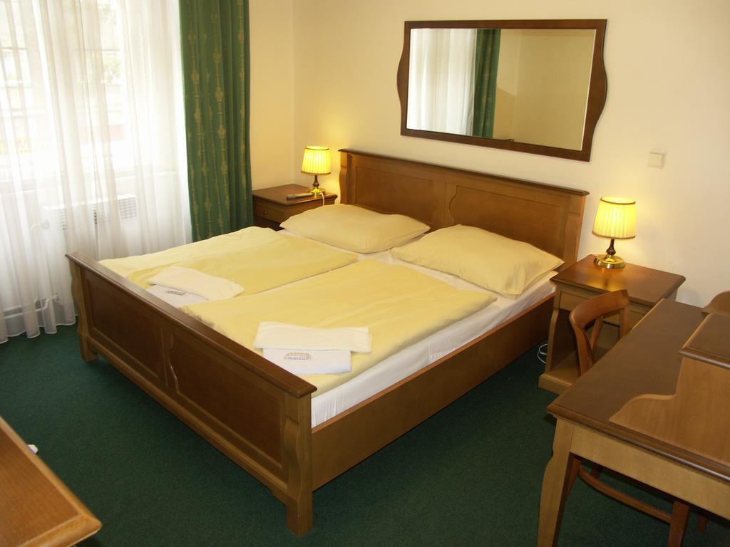 Chambre Deluxe Double ou Lits Jumeaux