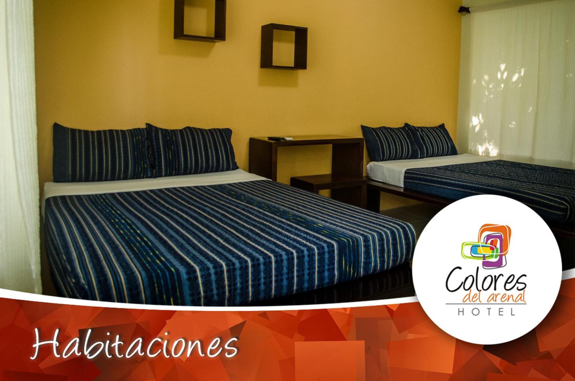 Quarto Duplo com 2 Camas de Casal