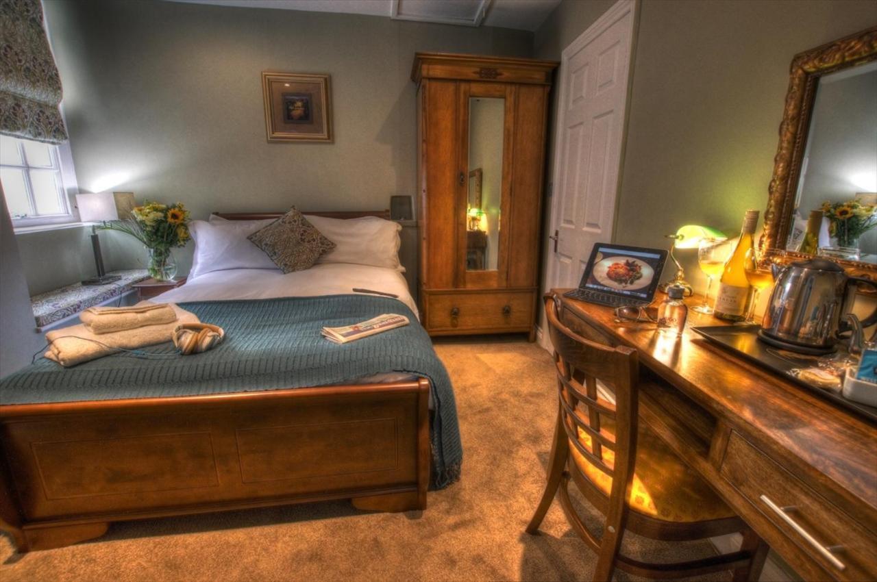 Small Double or Single Room
