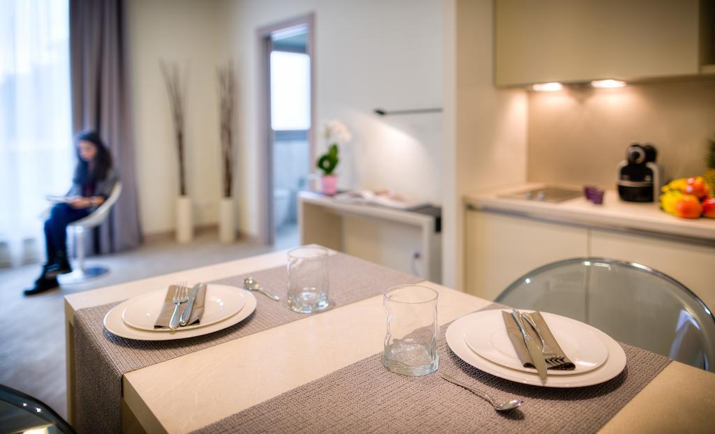 Superior Balcony Kitchen & Pool Access