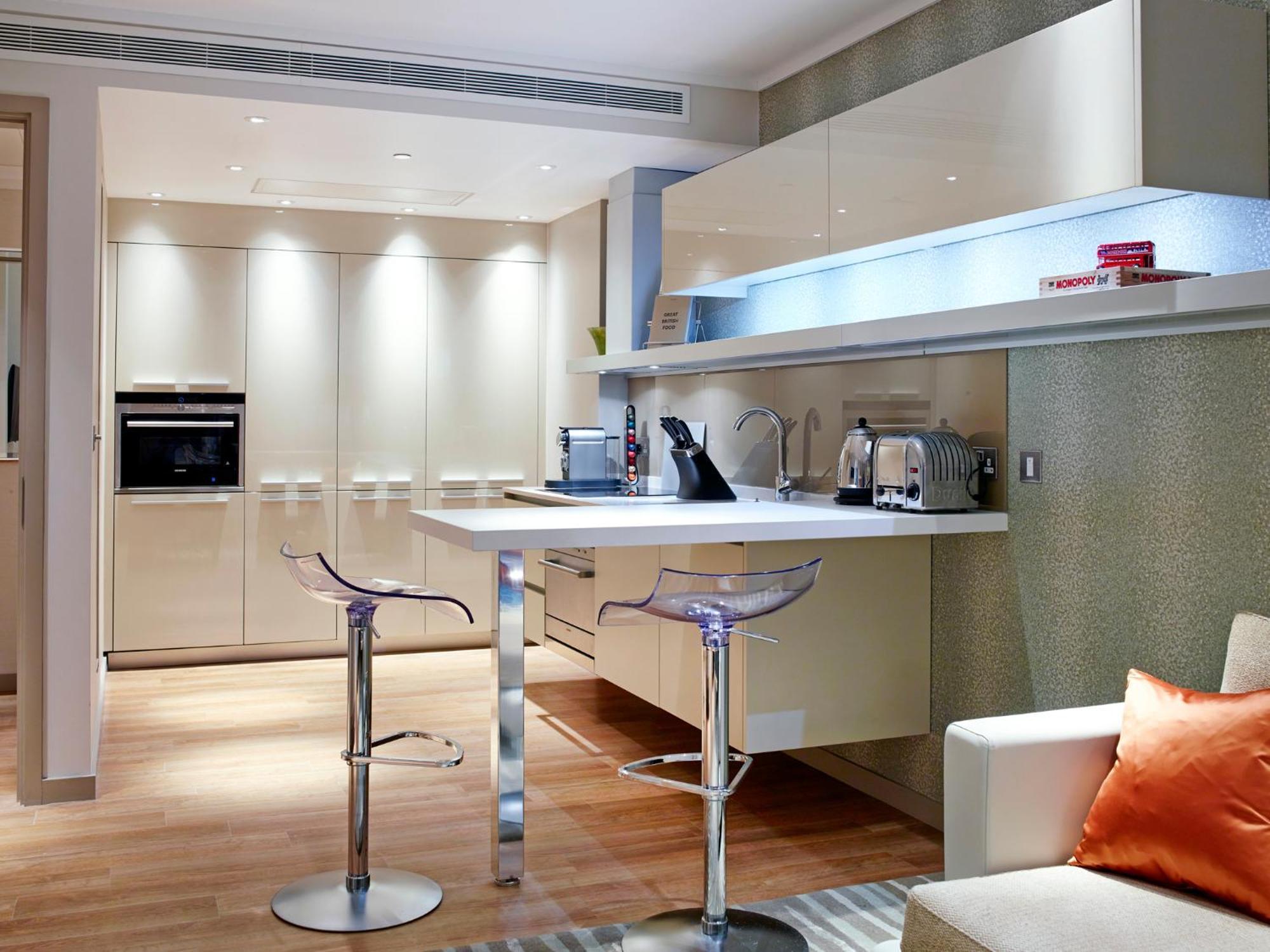 Superior One-Bedroom Apartment