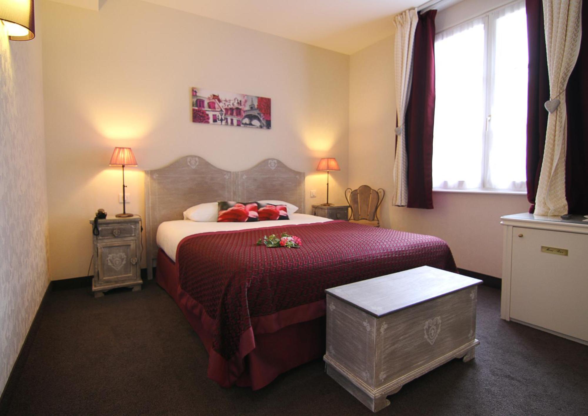 Comfort Double Room Shower or Bath
