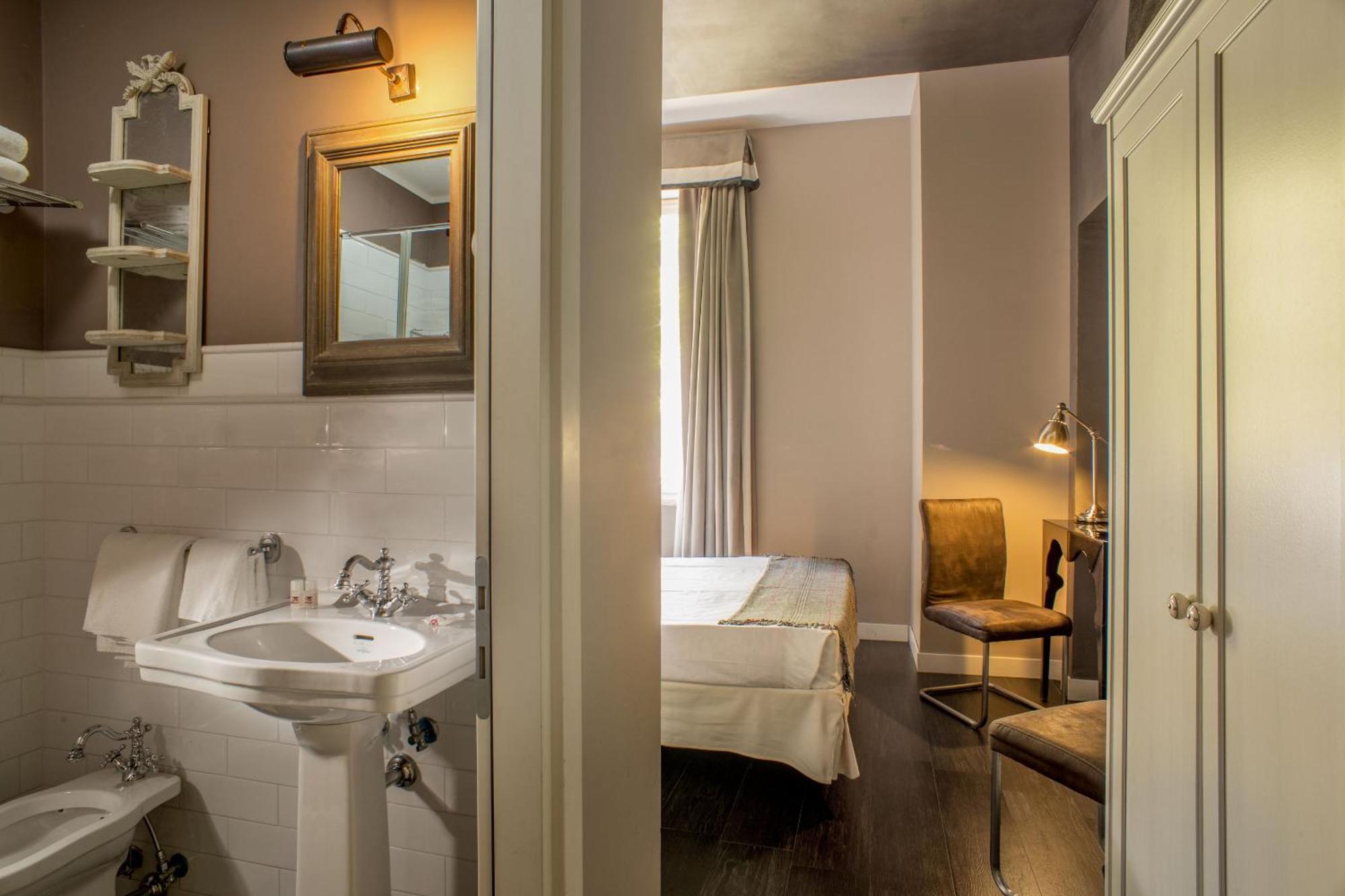 Double Room,1274461198:JPEG