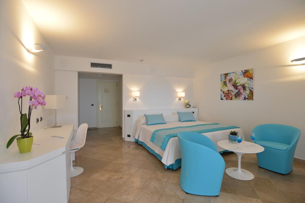 Deluxe Double with Sea View