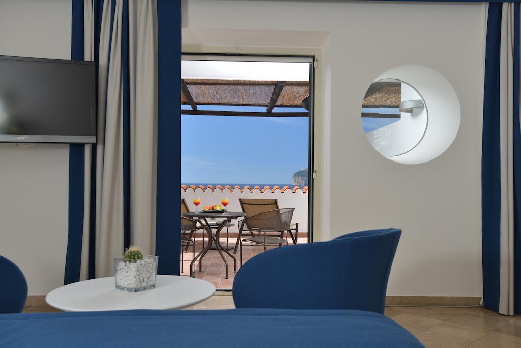 Deluxe Double Sea View