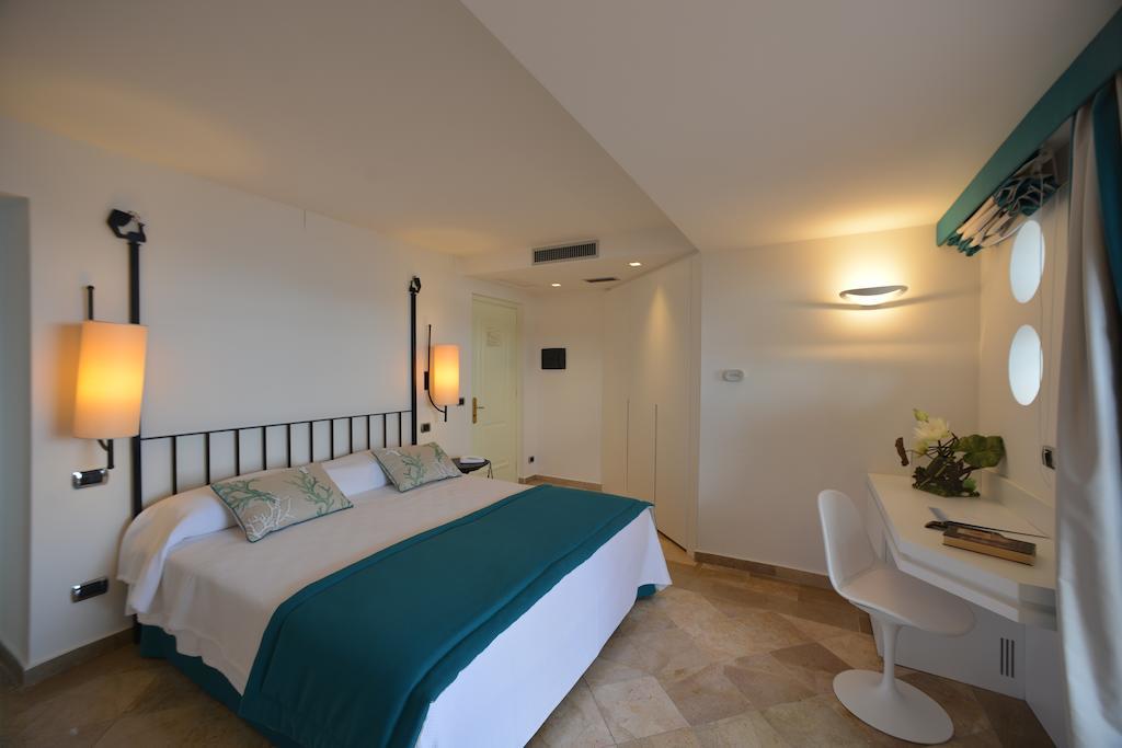 Deluxe Double Sea View
