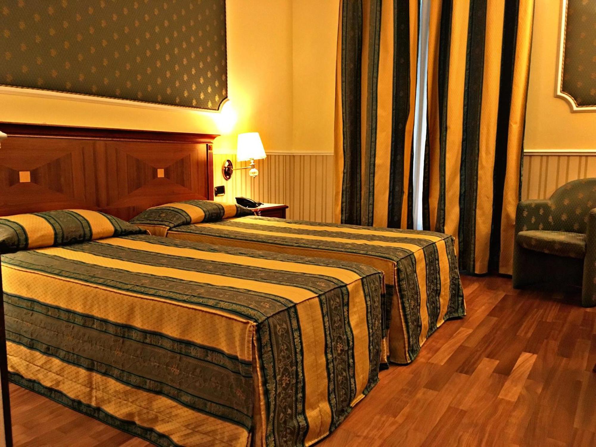 Quarto Duplo ou Twin Standard