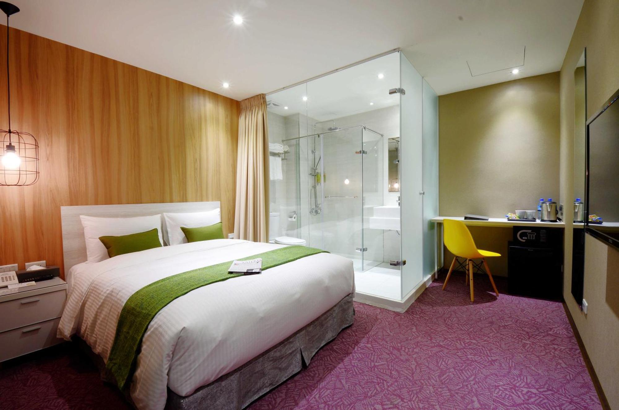 Standard Double Room No Windows