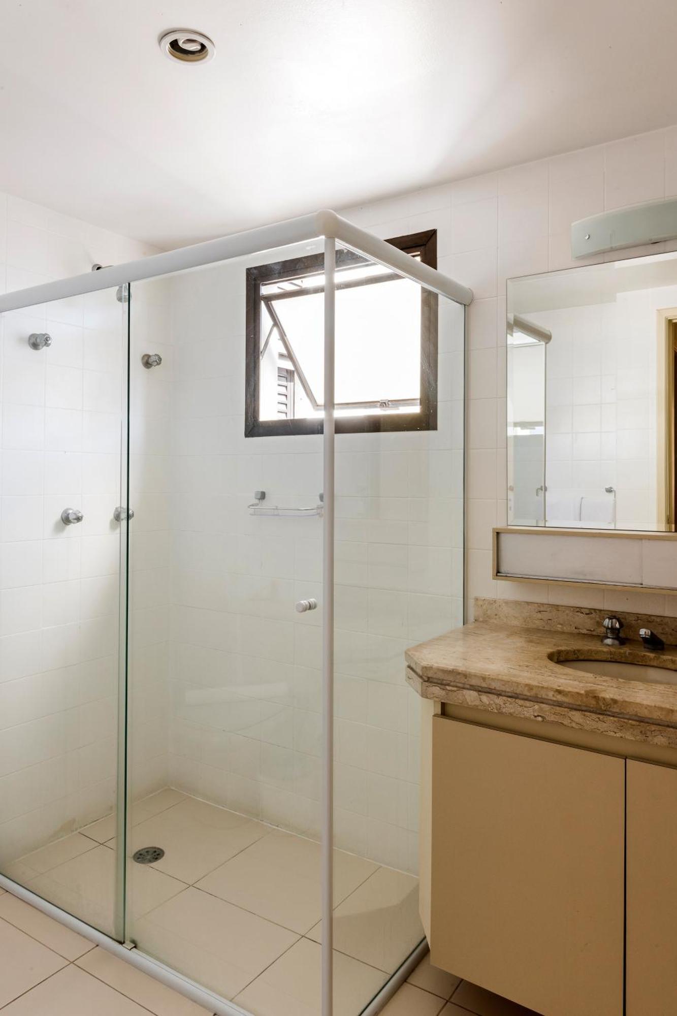 Deluxe Two-Bedroom Apartment