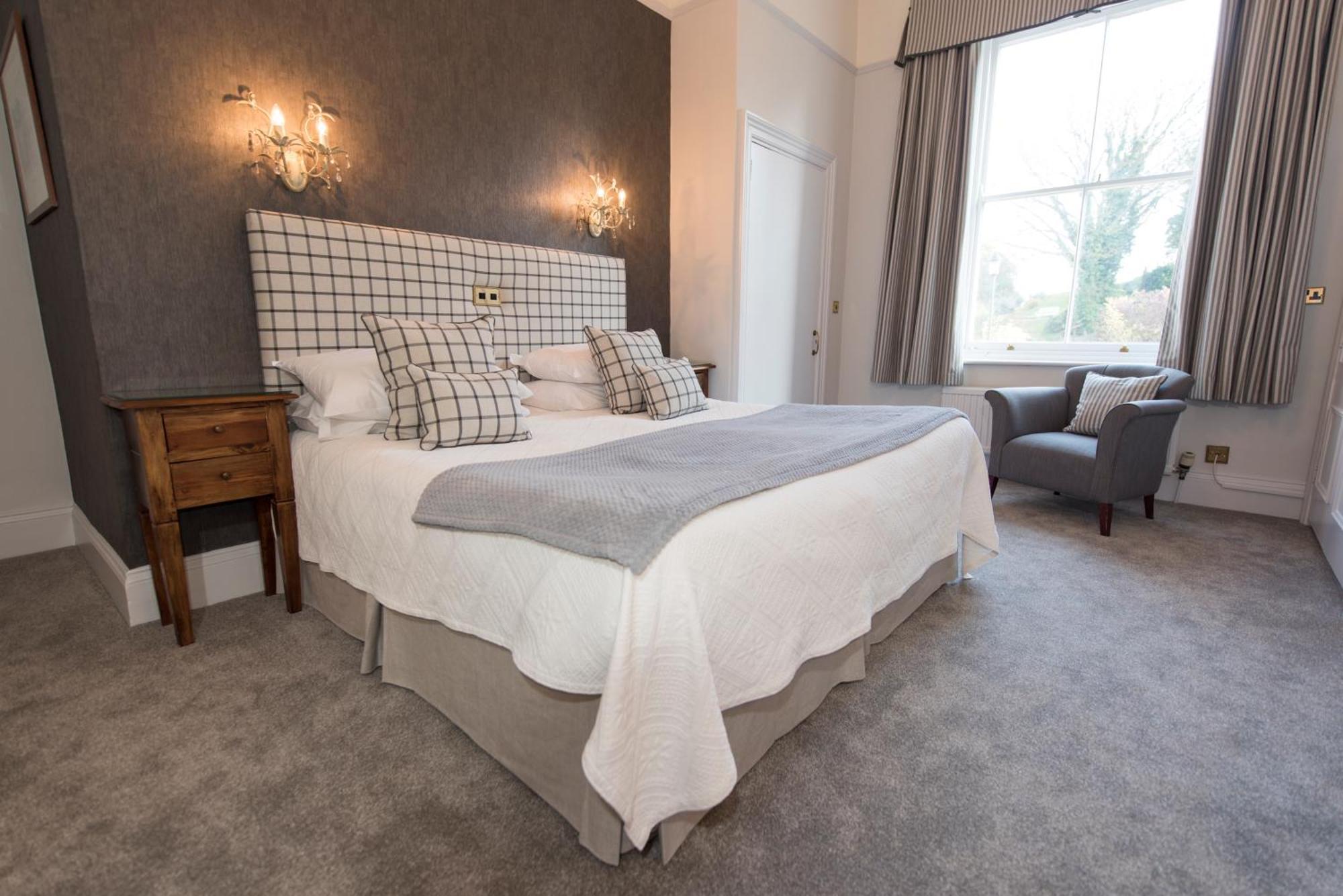 Double or Twin Room with Garden View