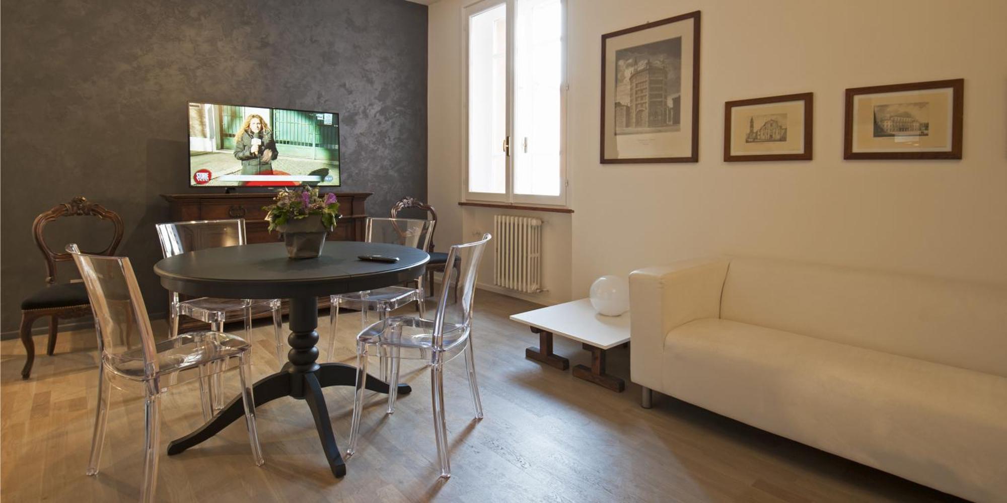 Deluxe Two-Bedroom Suite