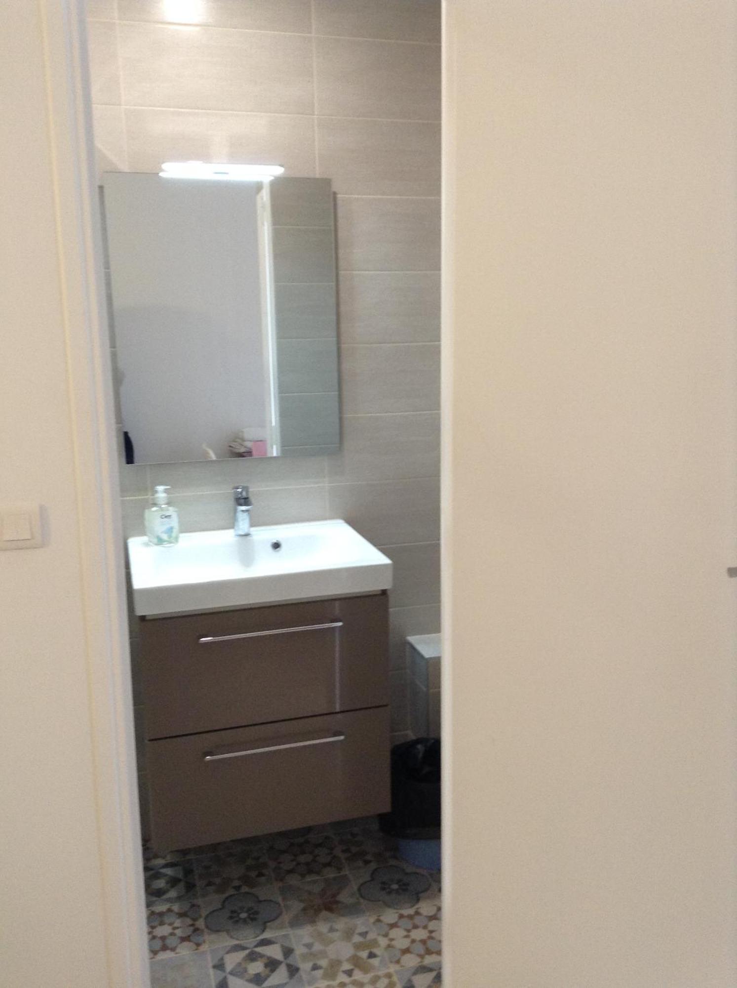 Double Room Private Bathroom