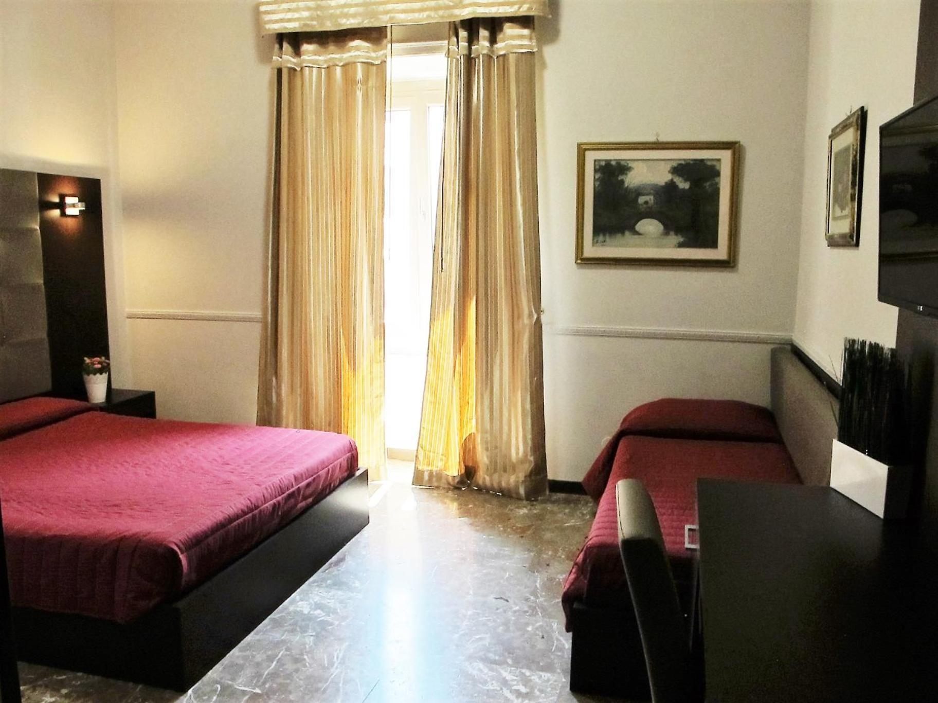 Triple Room
