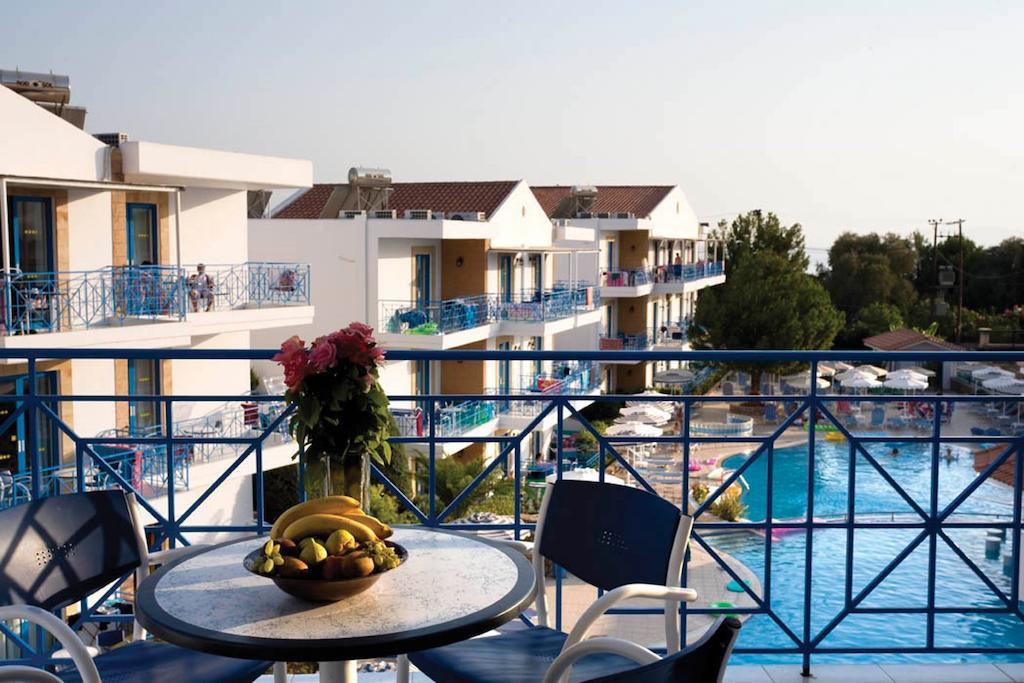 Studio Balcony