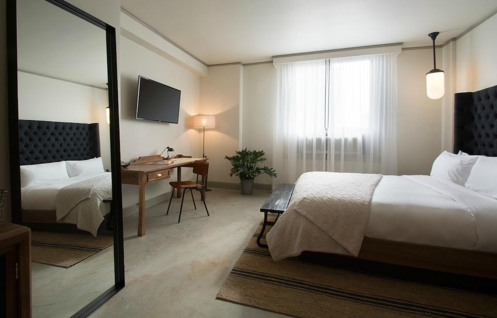 Executive King Room