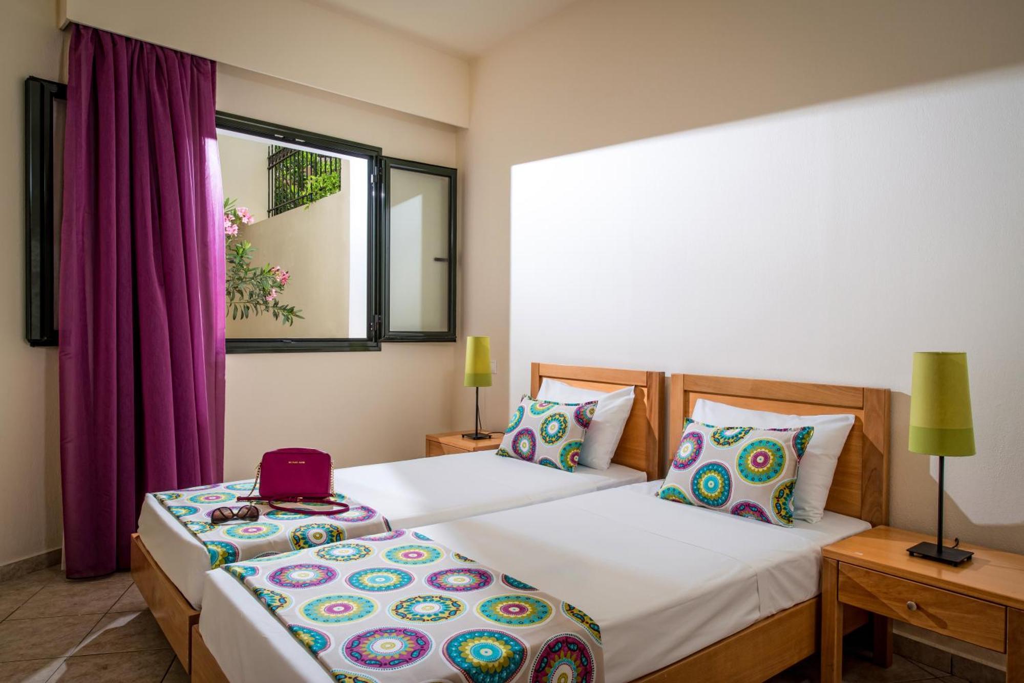 Superior One-Bedroom Apartment