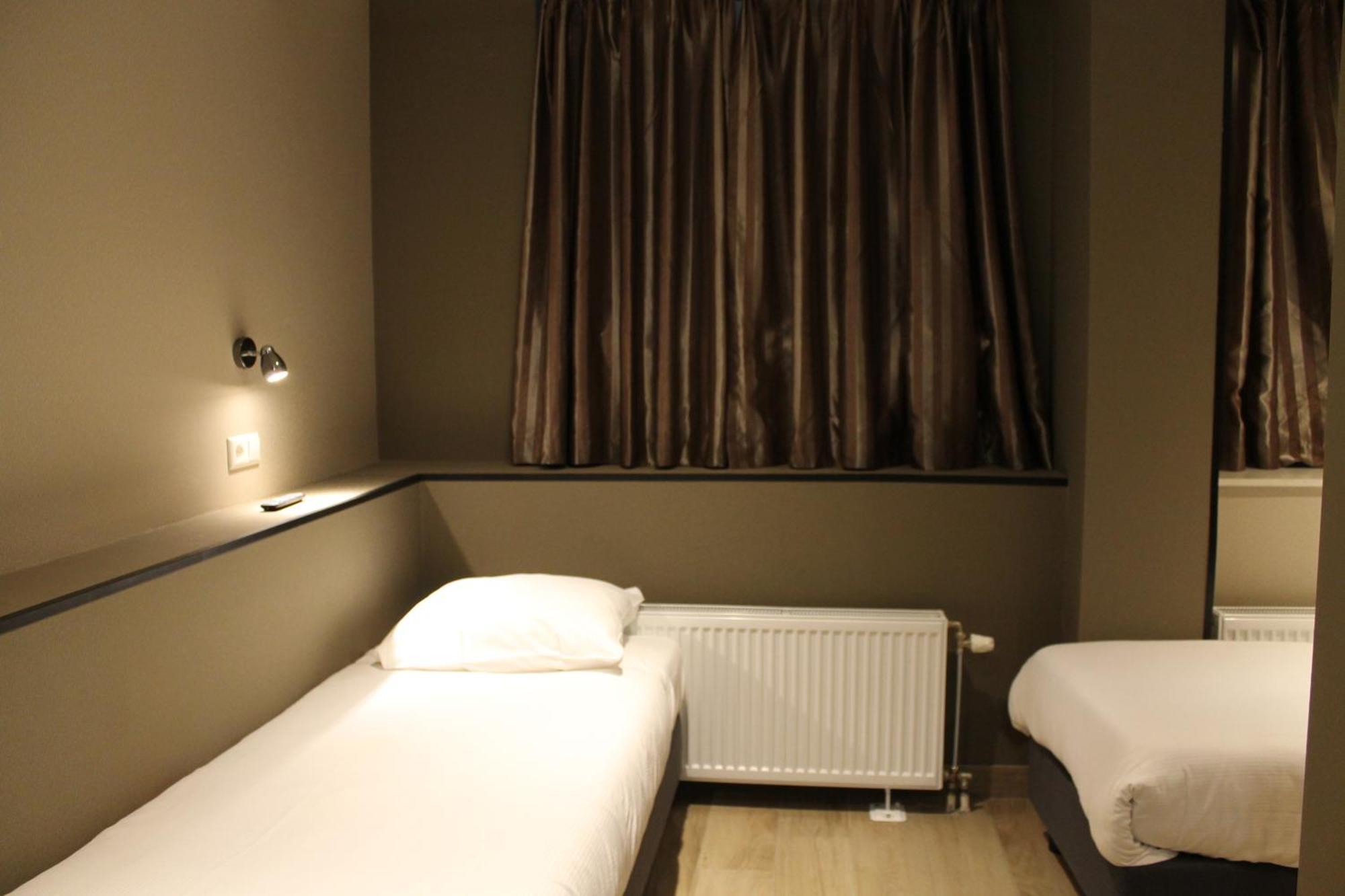 Twin Room Basement