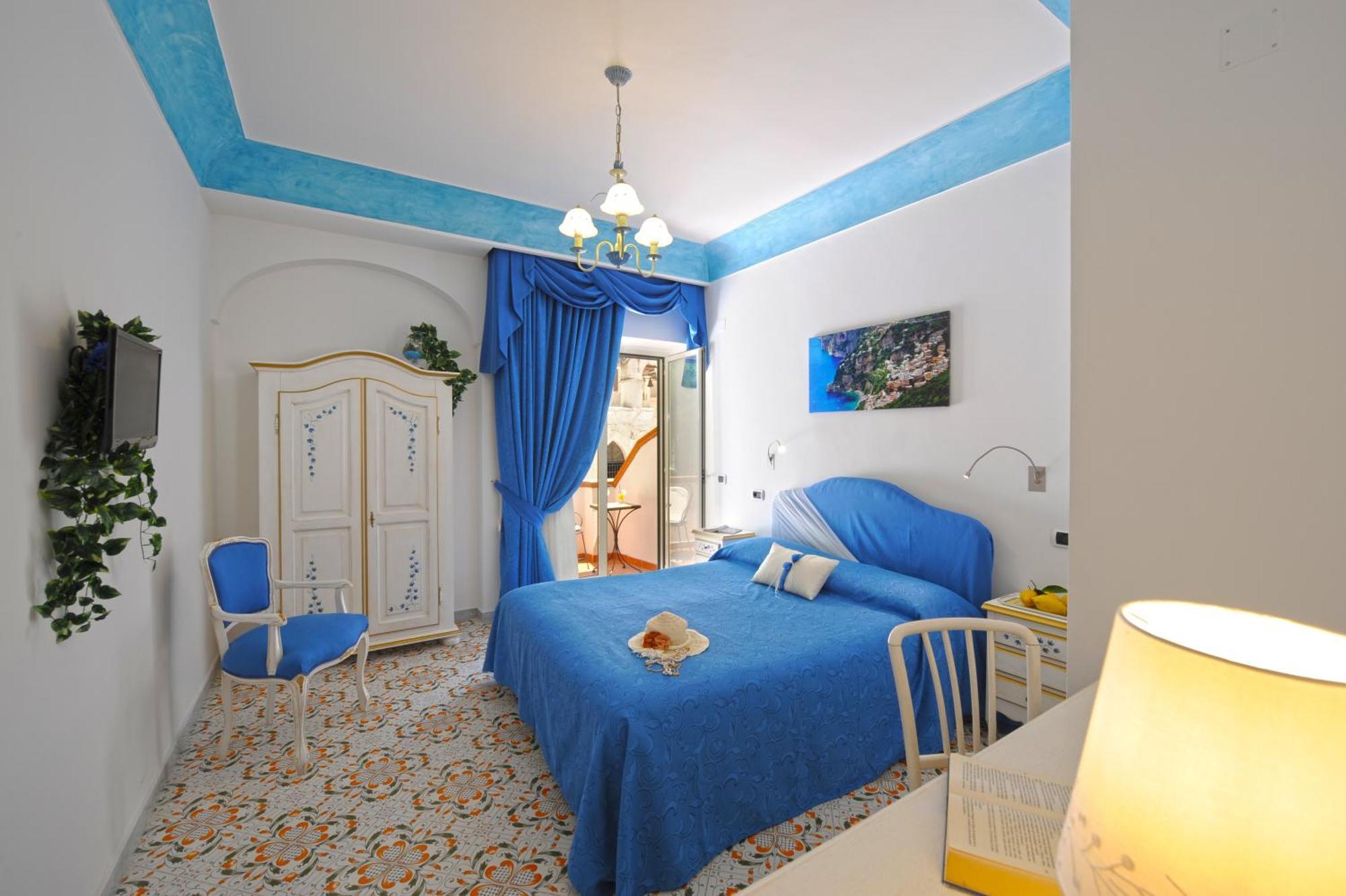 Double Room Balcony Partial Sea View