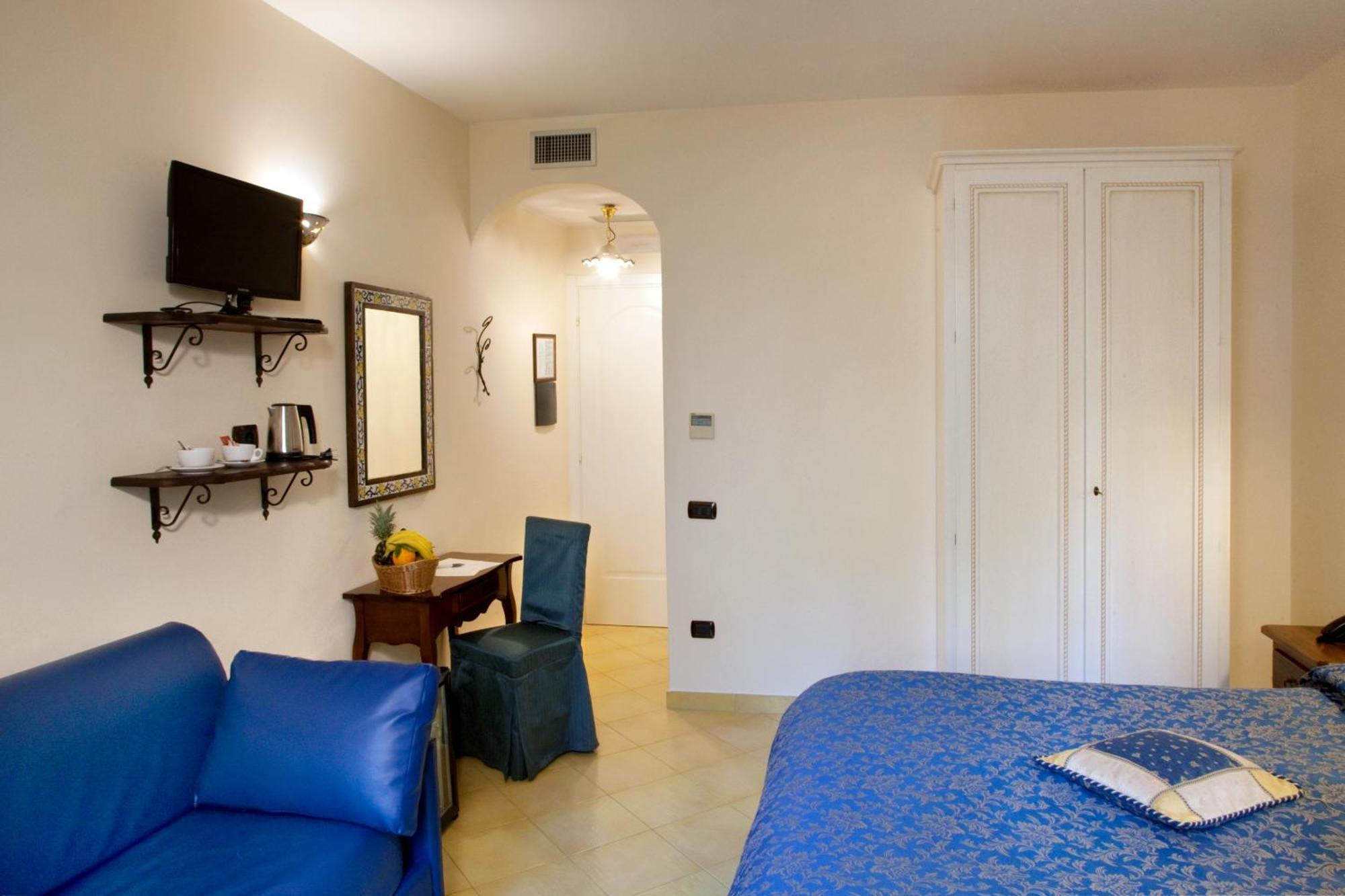 Comfort Room