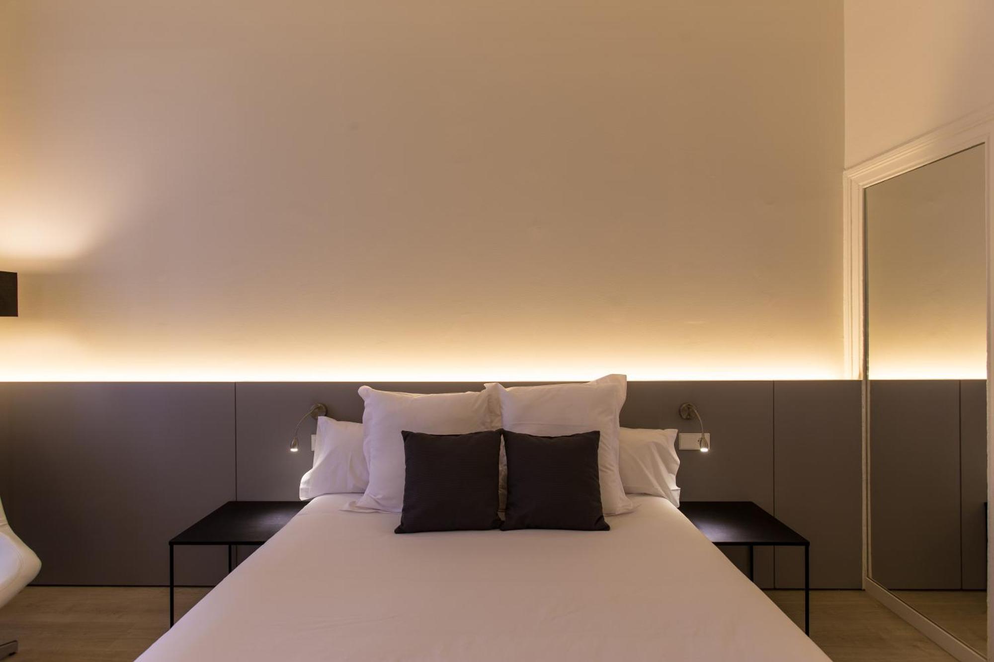 Double or Twin Room Balcony