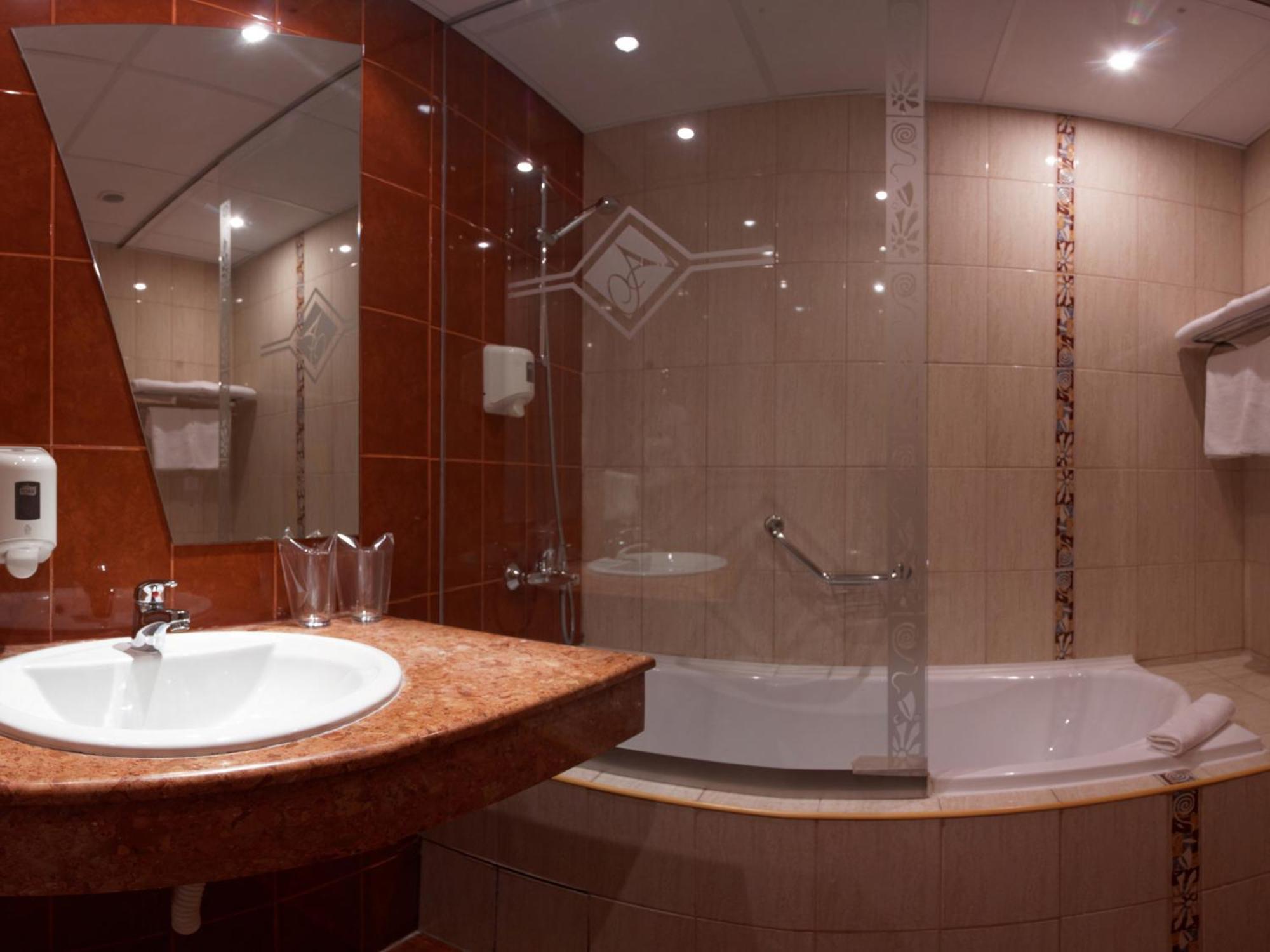 Quarto Twin com Varanda