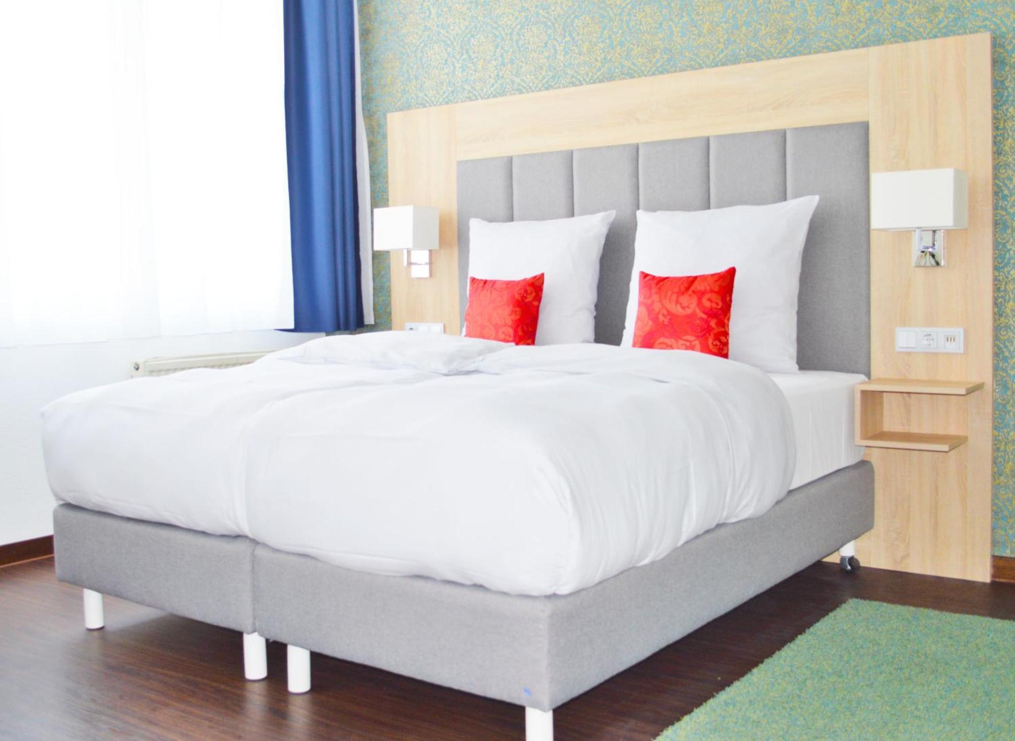 Quarto Duplo