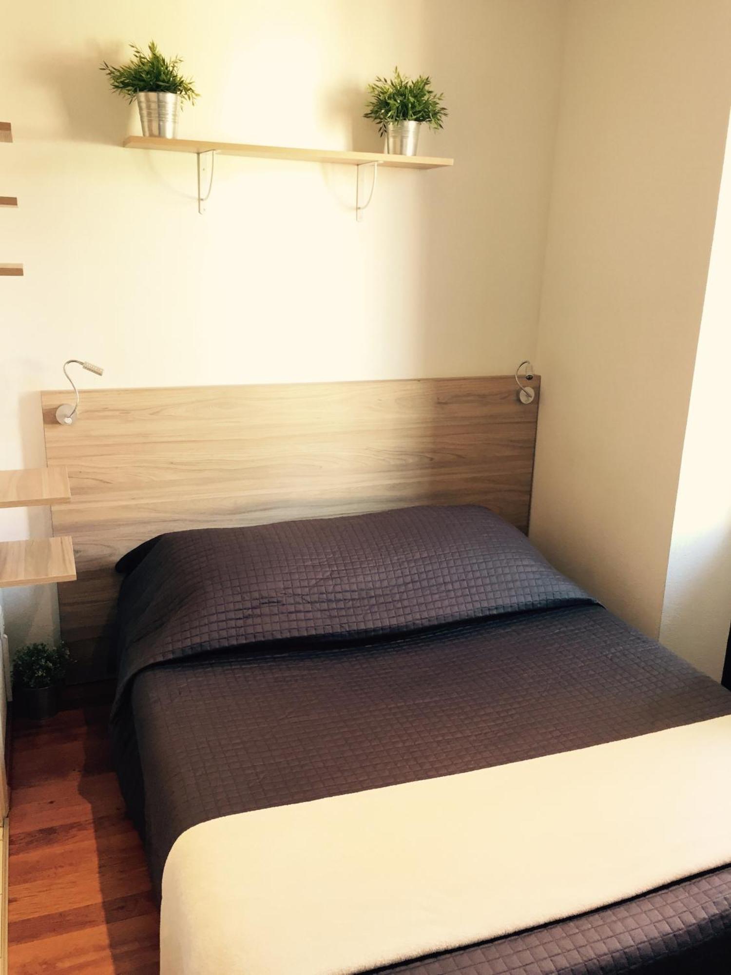 Standard Studio,691549650:JPEG