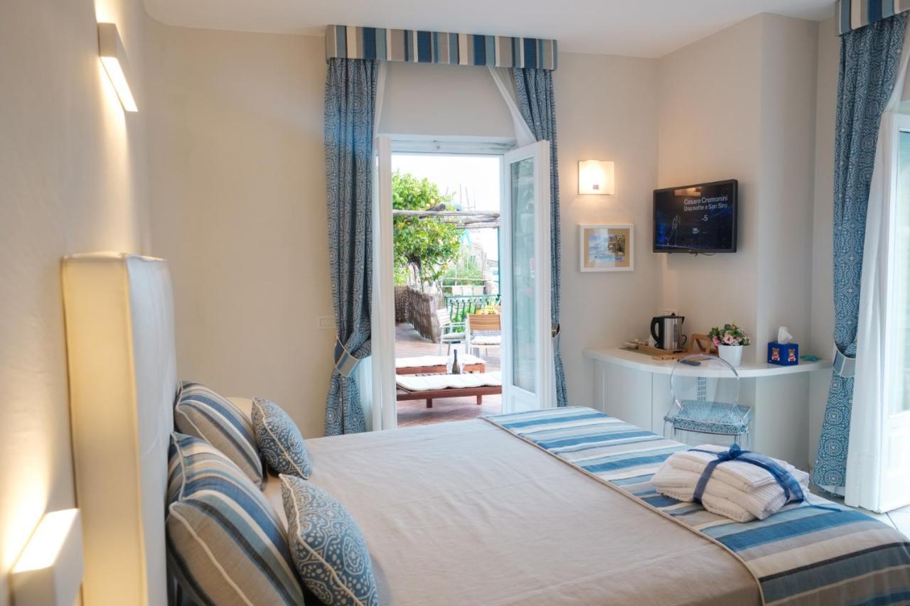 Deluxe Double Room Sea View