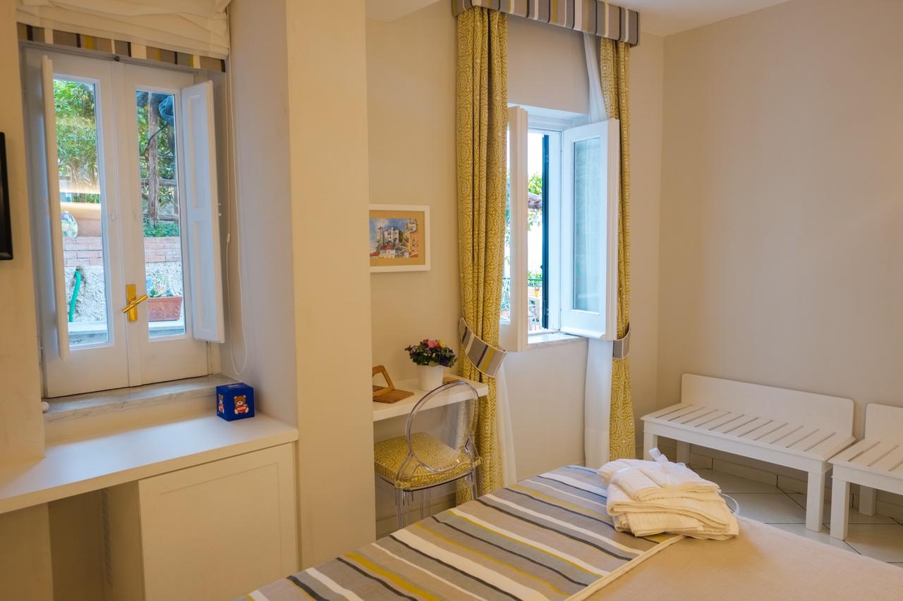 Double Room Garden View