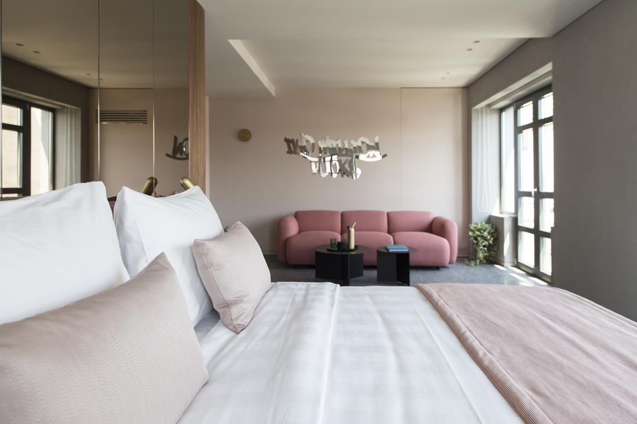 Perianth Suite Acropolis View