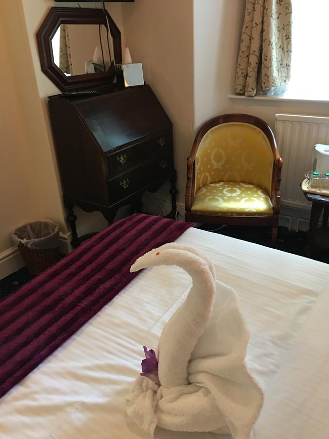 Small Double Room Room 6