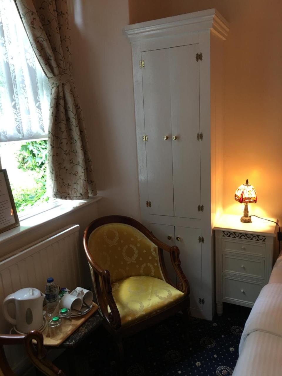 Small Double Room Room 6