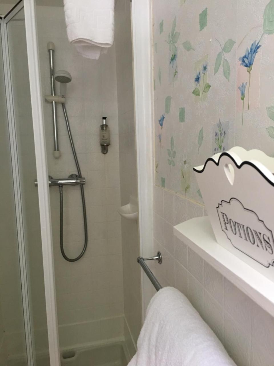 Small Double Room Room 6