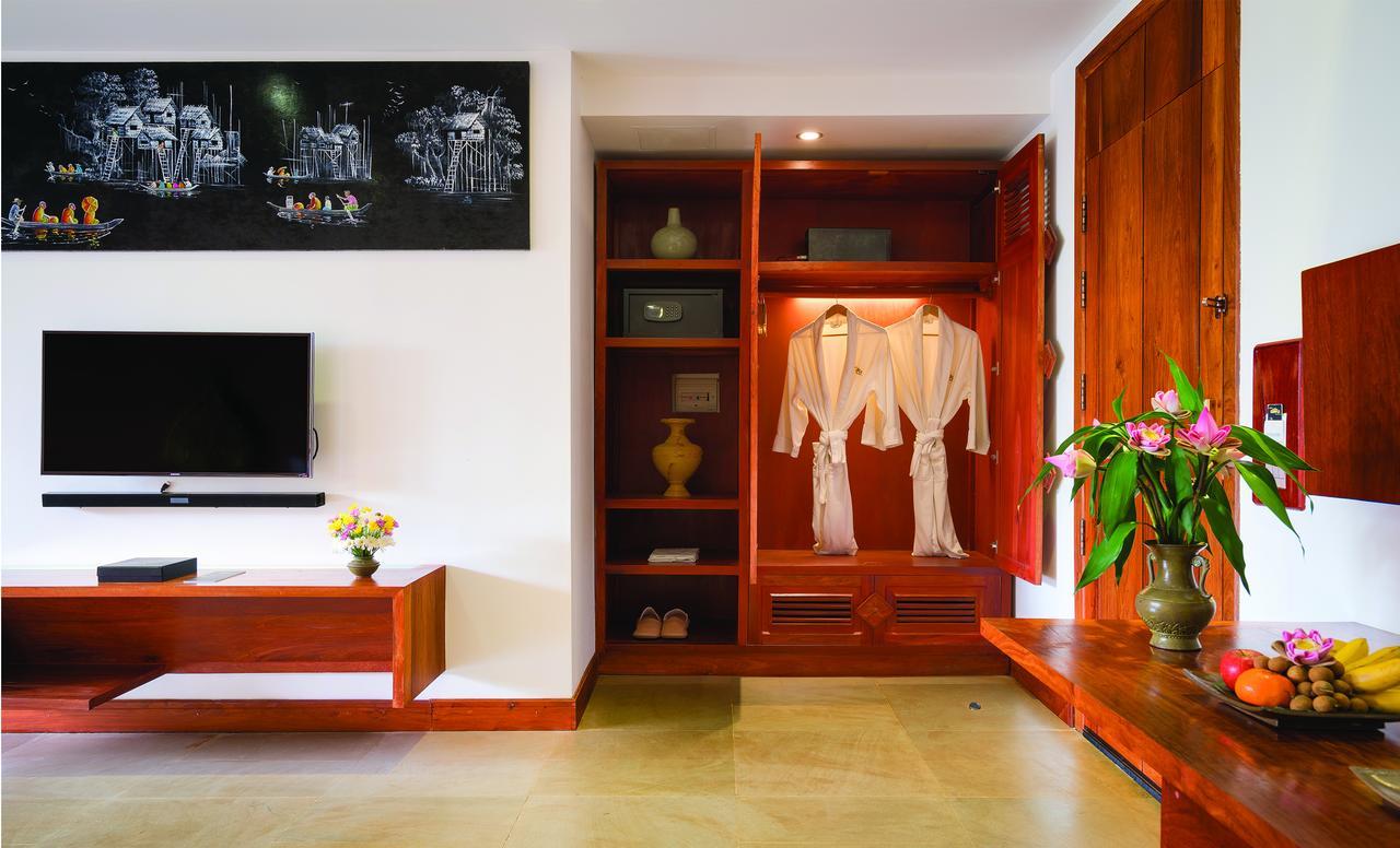 Luxury King Suite USD20 Credit Spa