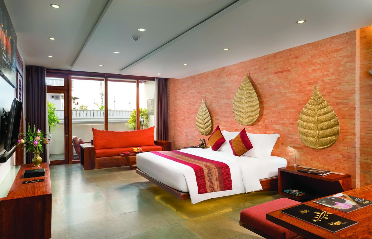 Luxury King Suite USD20 Credit Spa