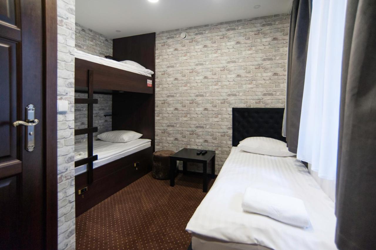 Triple Room Private Bathroom