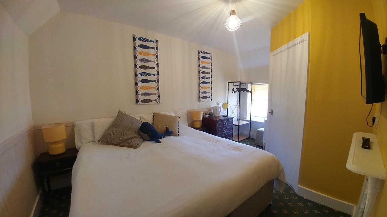 Deluxe Double with Court Yard View (Second Floor - No Lift - No Dogs)