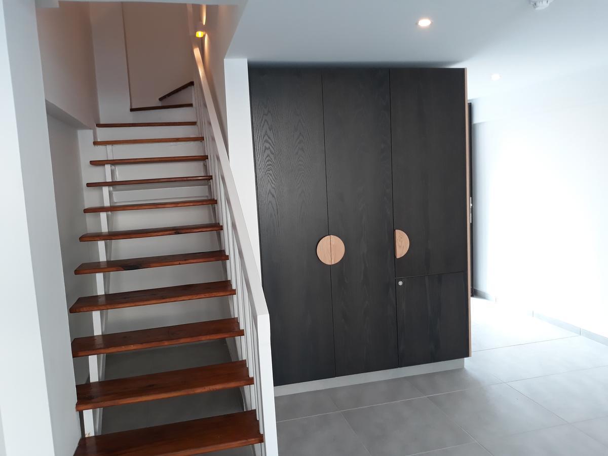 Loft Suite Inland View Split Level