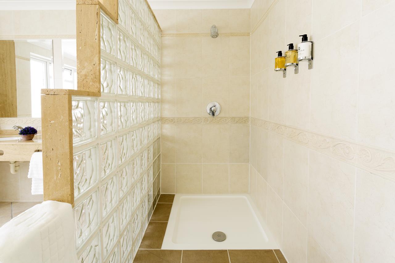 Double Room Spa Bath