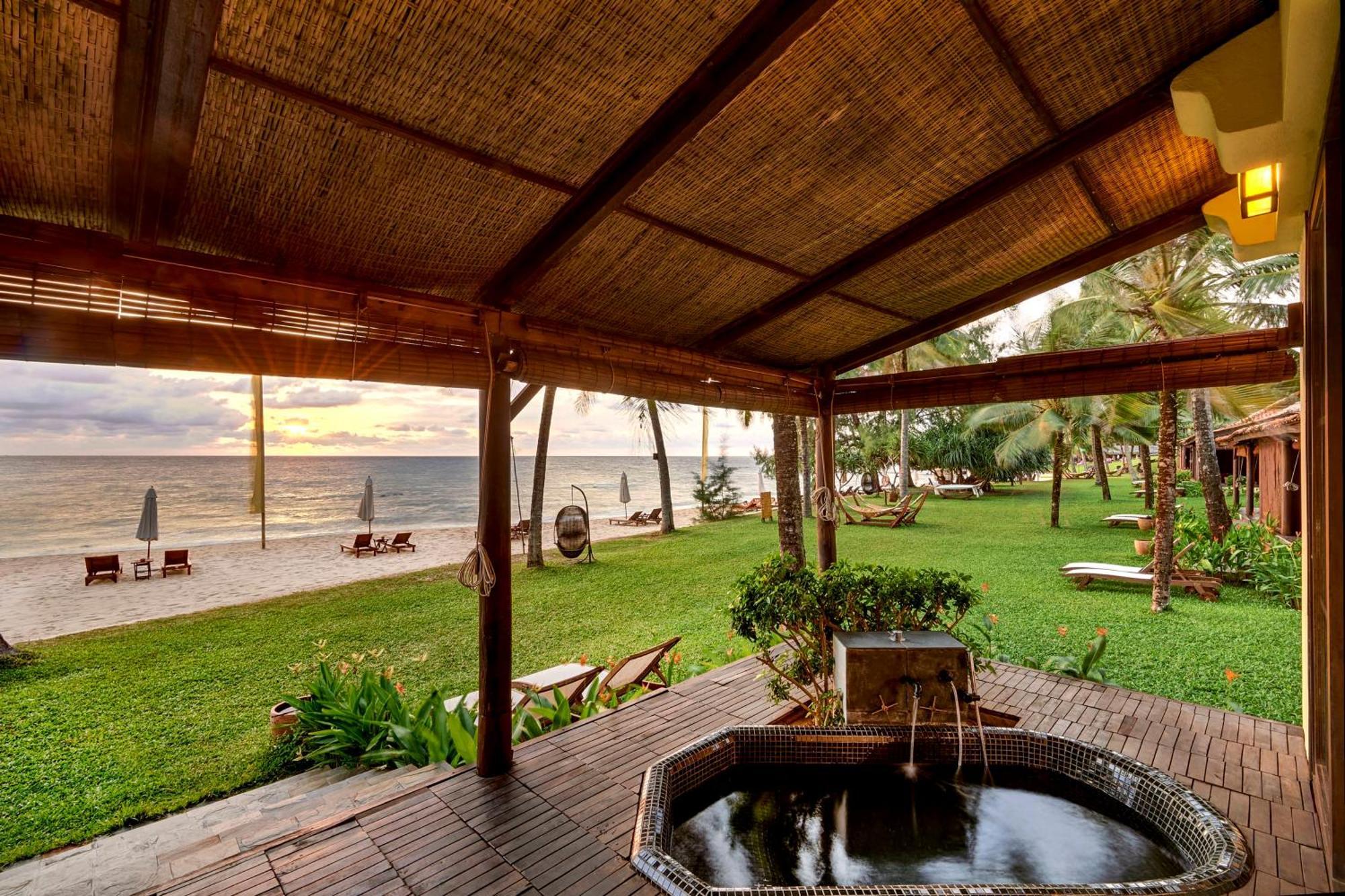 Villa Beach Front